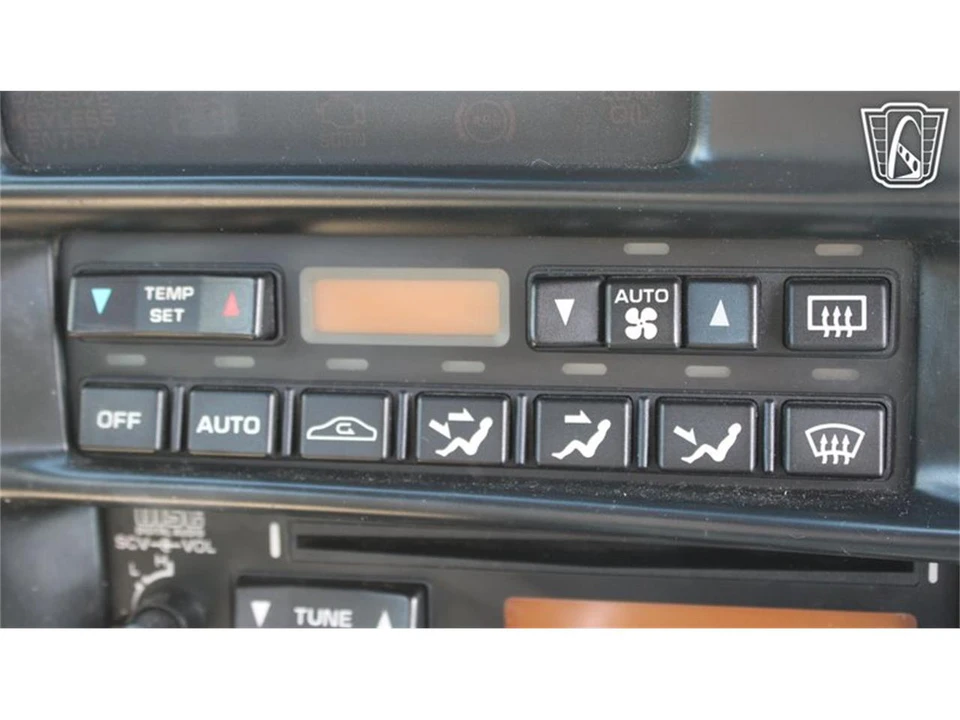 1996 Chevrolet Corvette C4 - Image 13 of 31