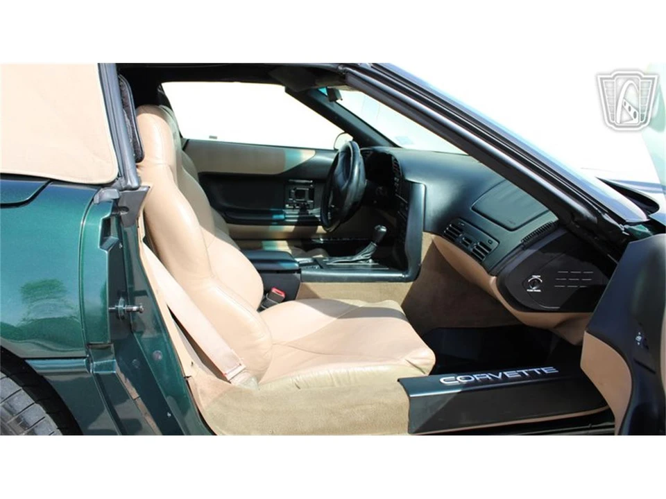 1996 Chevrolet Corvette C4 - Image 14 of 31