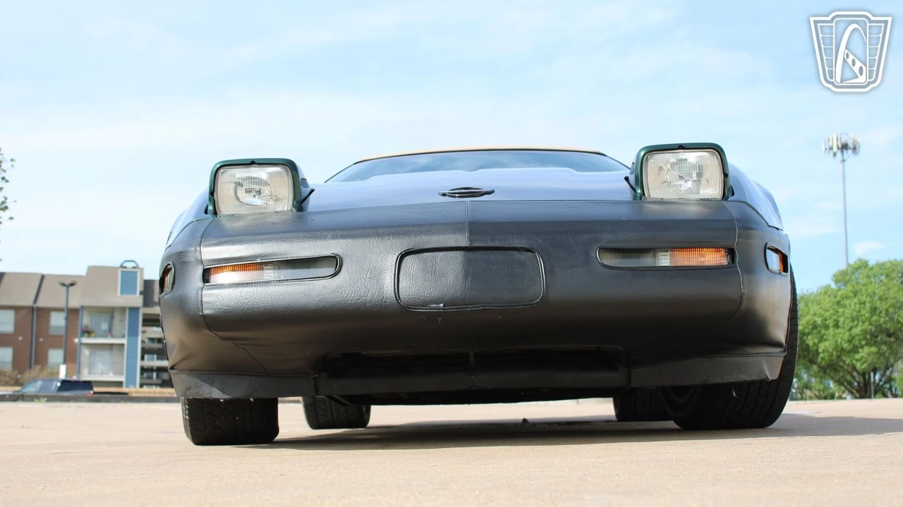 1996 Chevrolet Corvette C4 - Image 8 of 12