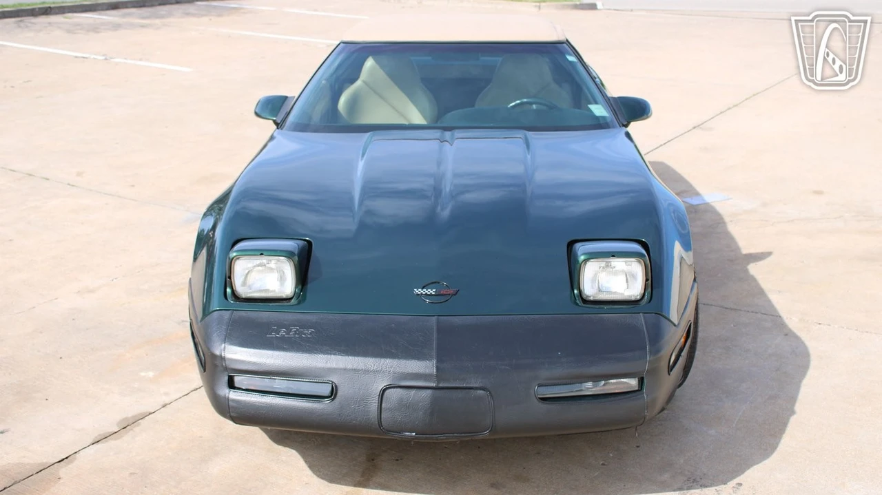 1996 Chevrolet Corvette C4 - Image 6 of 12