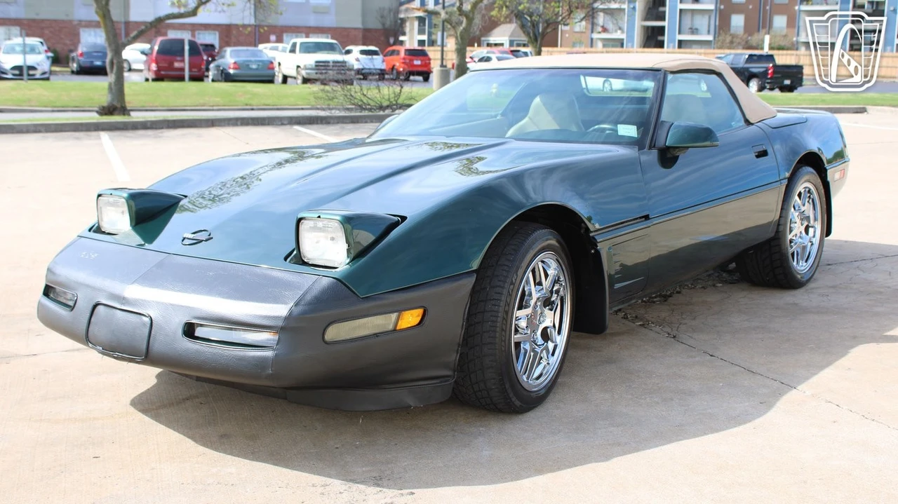 1996 Chevrolet Corvette C4 - Image 9 of 12