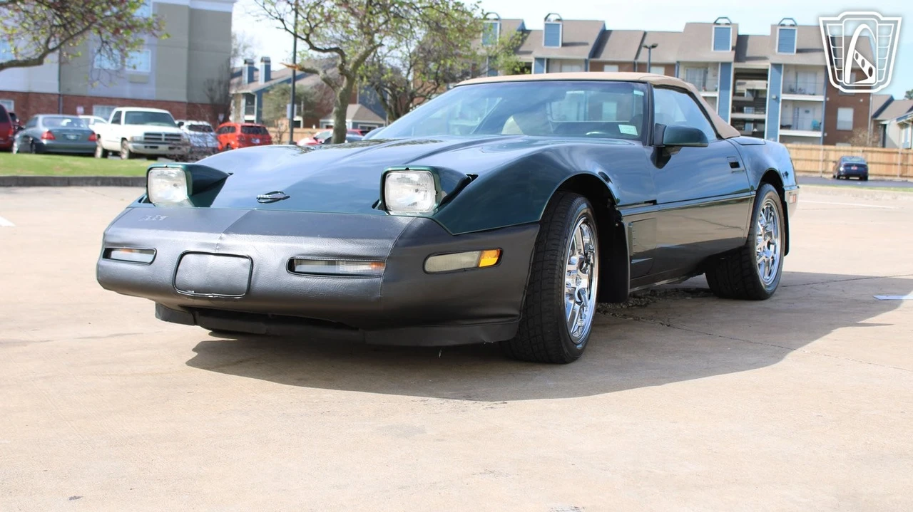 1996 Chevrolet Corvette C4 - Image 4 of 12