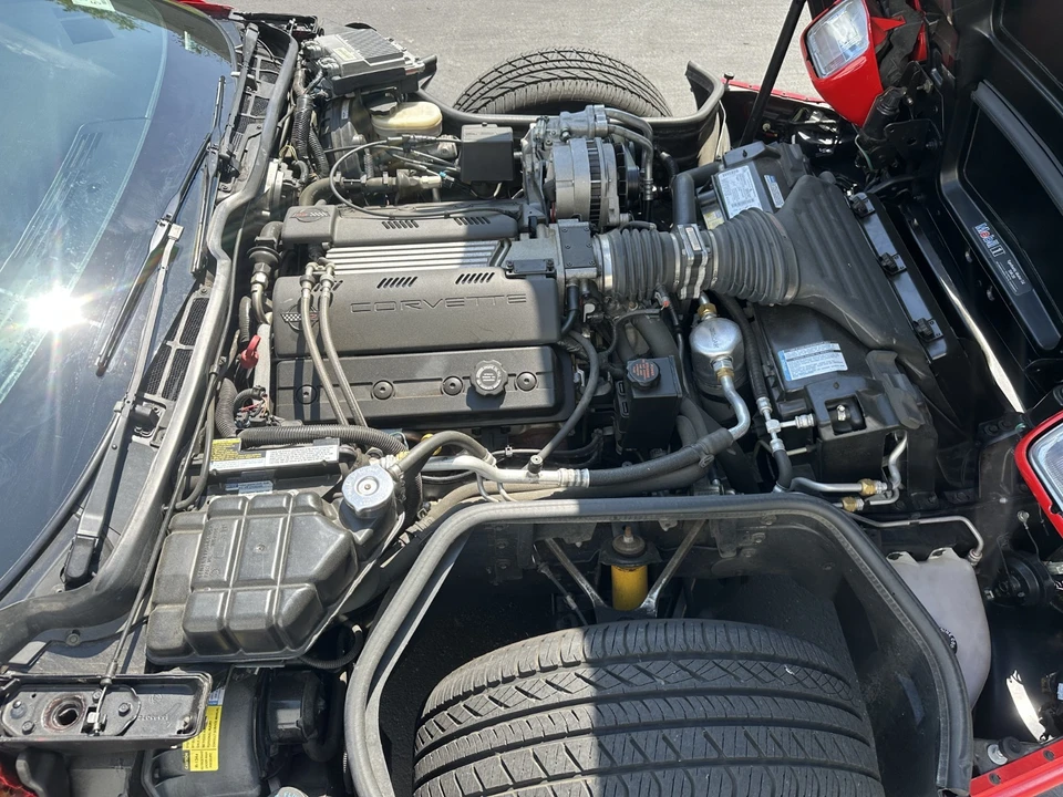 1996 Chevrolet Corvette C4 - Image 16 of 19