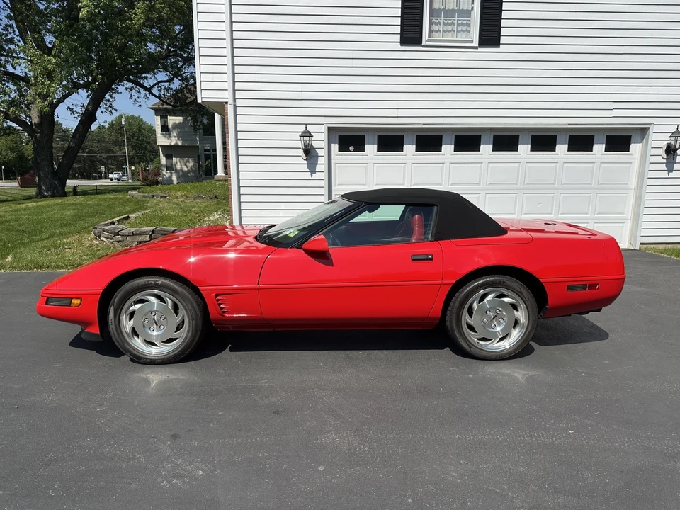 1996 Chevrolet Corvette C4 - Image 3 of 19