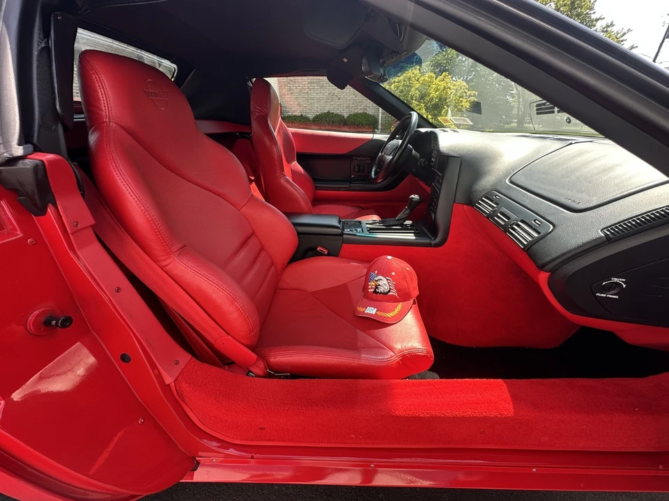 1996 Chevrolet Corvette C4 - Image 10 of 19