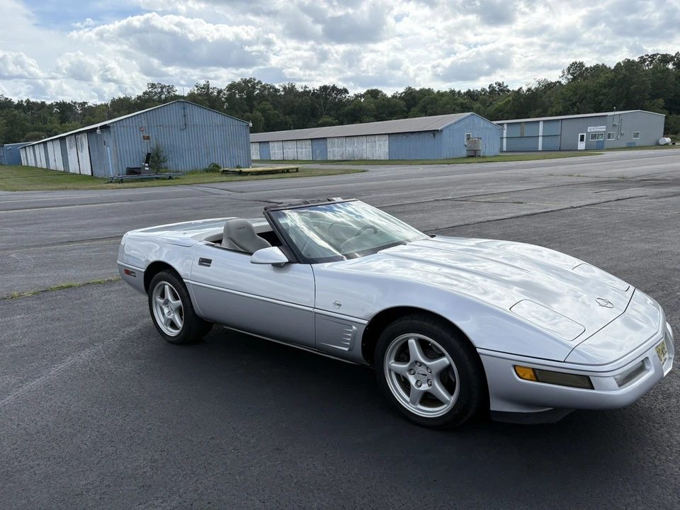 1996 Chevrolet Corvette C4 - Image 2 of 10