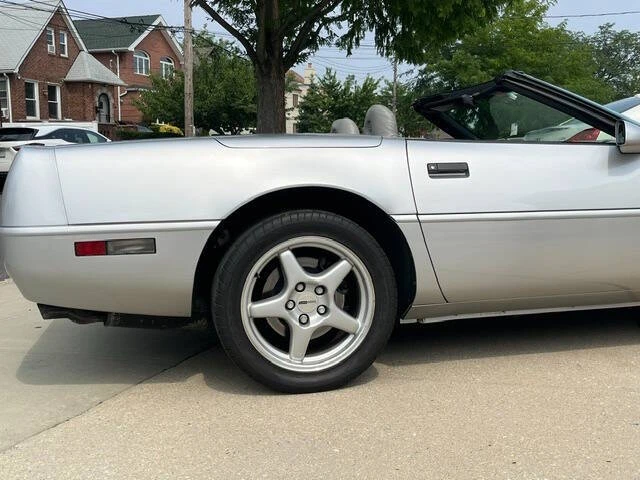 1996 Chevrolet Corvette C4 - Image 14 of 31