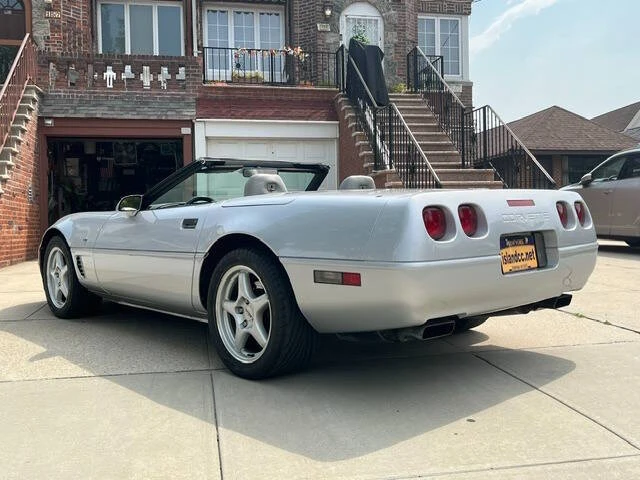 1996 Chevrolet Corvette C4 - Image 10 of 31