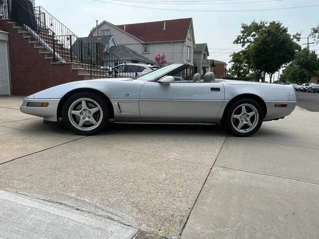 1996 Chevrolet Corvette C4 - Image 5 of 31