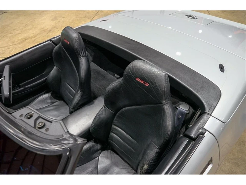 1996 Chevrolet Corvette C4 - Image 19 of 31