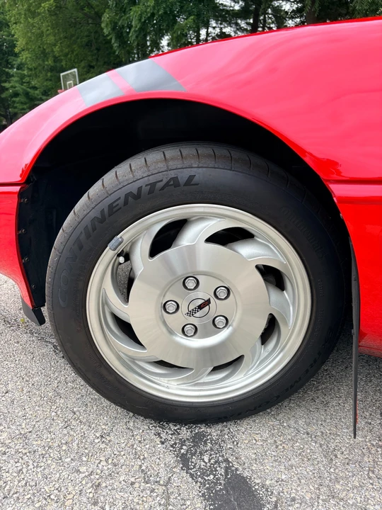 1996 Chevrolet Corvette C4 - Image 8 of 20