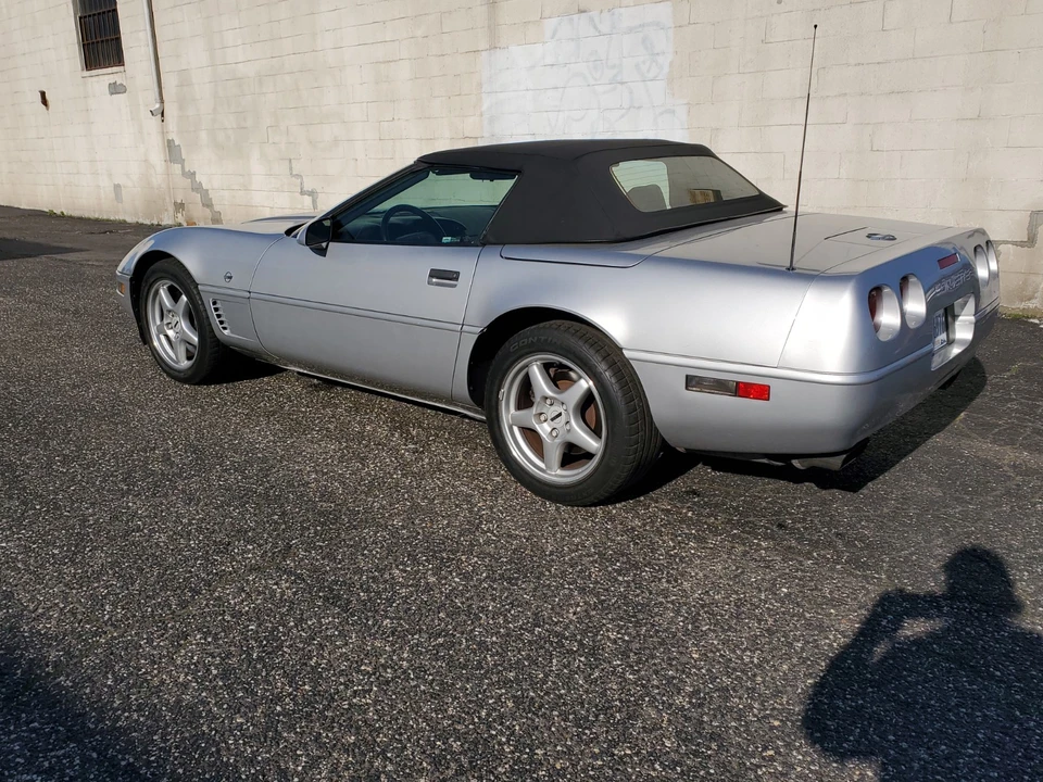 1996 Chevrolet Corvette C4 - Image 2 of 23