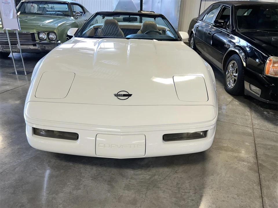1996 Chevrolet Corvette C4 - Image 3 of 24