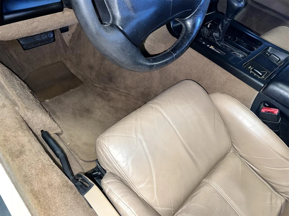 1996 Chevrolet Corvette C4 - Image 18 of 24