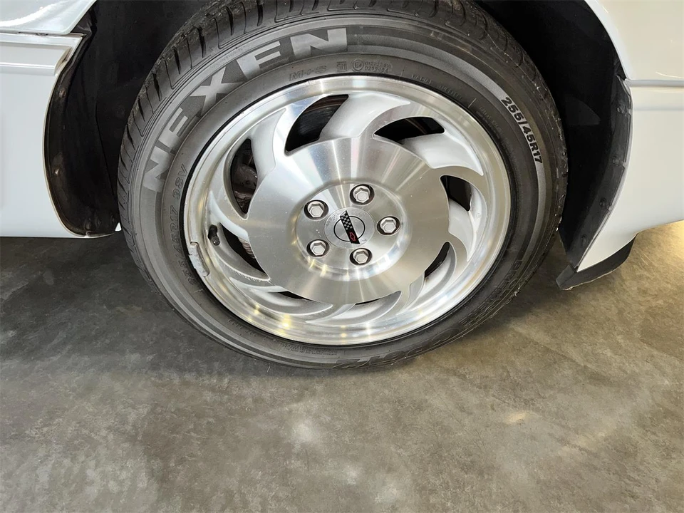 1996 Chevrolet Corvette C4 - Image 24 of 24