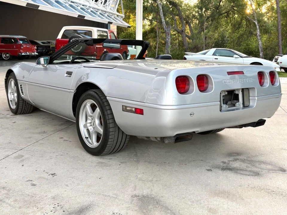 1996 Chevrolet Corvette C4 - Image 10 of 31