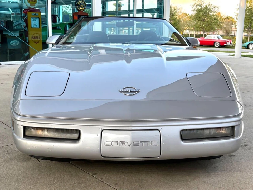 1996 Chevrolet Corvette C4 - Image 2 of 31