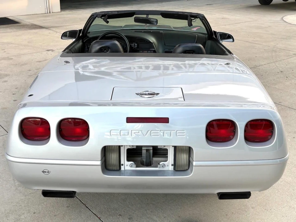1996 Chevrolet Corvette C4 - Image 9 of 31
