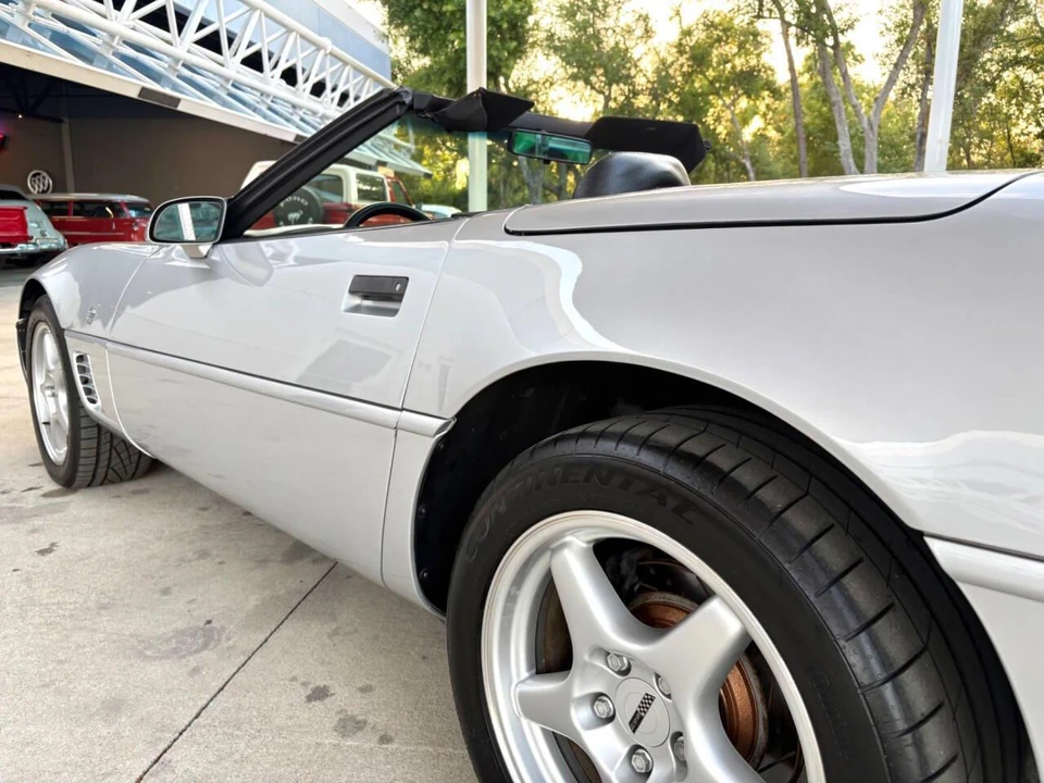 1996 Chevrolet Corvette C4 - Image 15 of 31