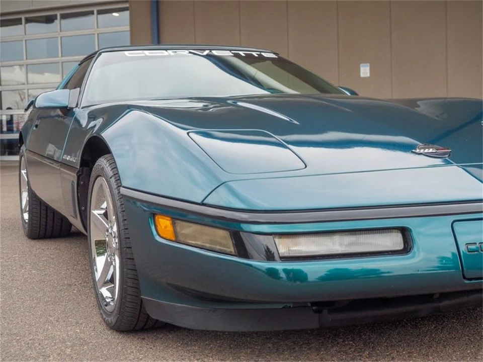1996 Chevrolet Corvette C4 - Image 20 of 31