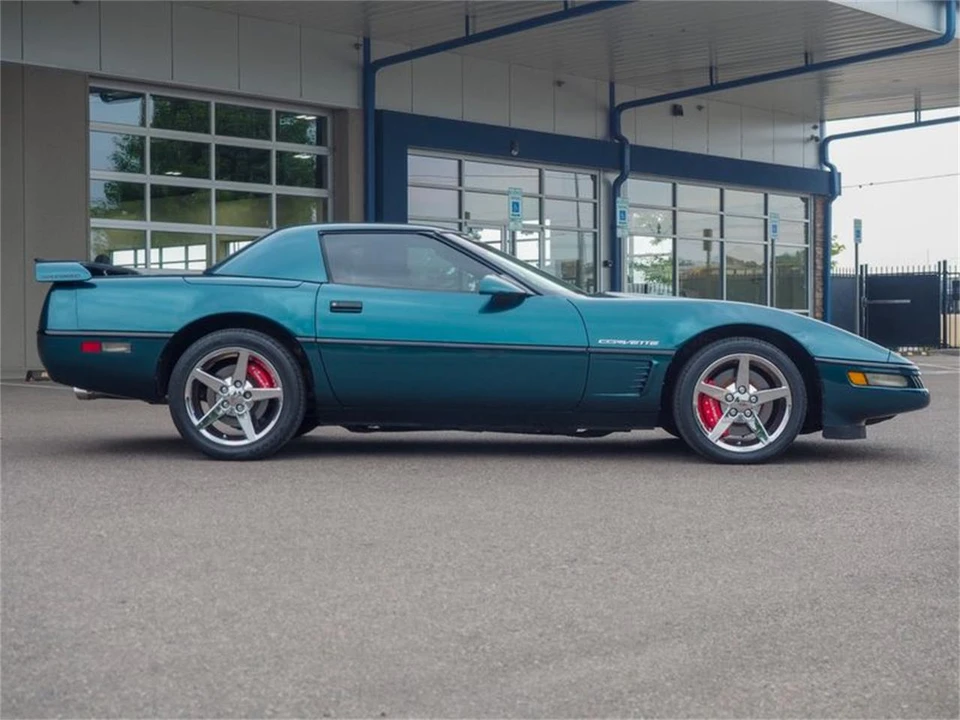 1996 Chevrolet Corvette C4 - Image 9 of 31