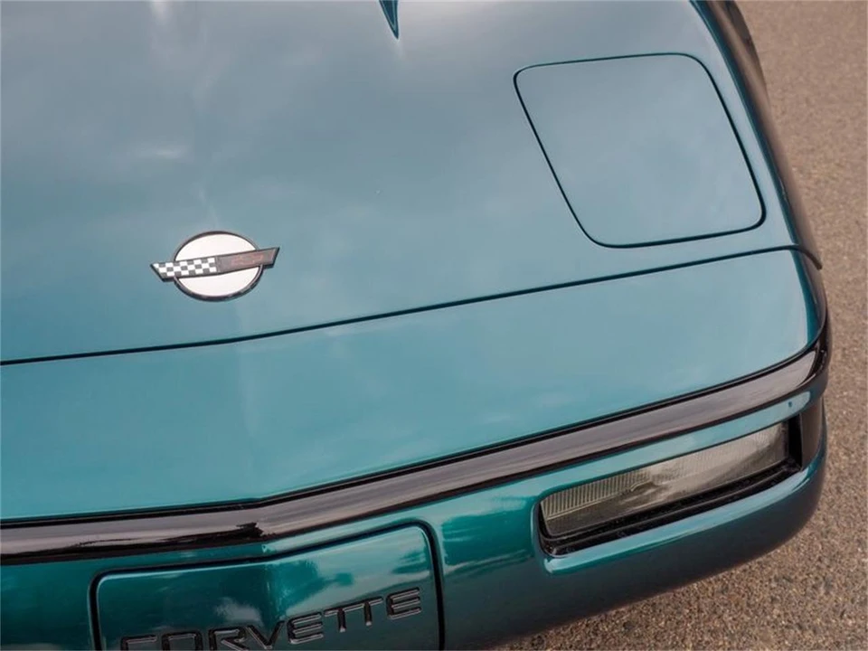 1996 Chevrolet Corvette C4 - Image 24 of 31