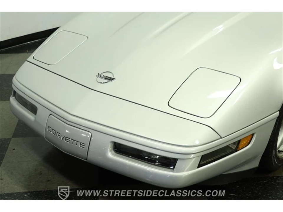 1996 Chevrolet Corvette C4 - Image 19 of 31