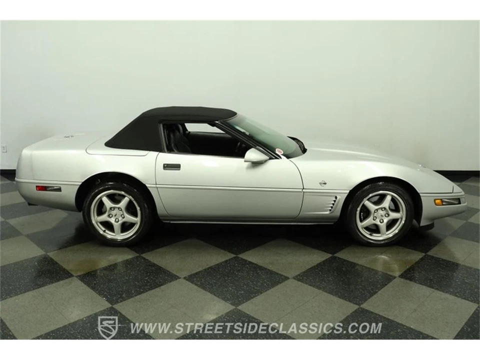 1996 Chevrolet Corvette C4 - Image 13 of 31