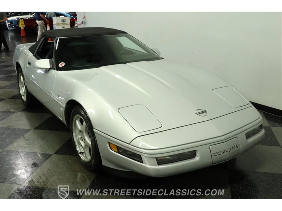 1996 Chevrolet Corvette C4 - Image 15 of 31
