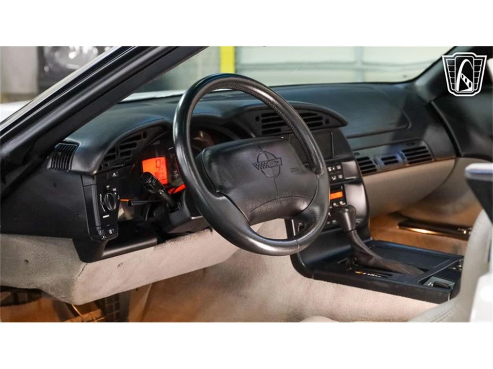 1996 Chevrolet Corvette C4 - Image 12 of 31