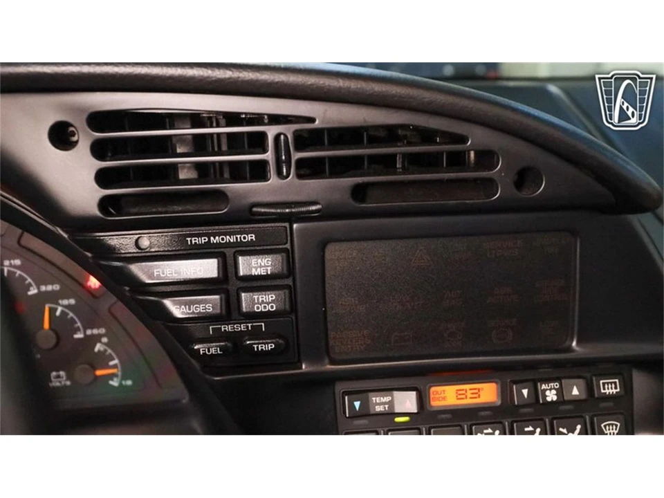 1996 Chevrolet Corvette C4 - Image 24 of 31