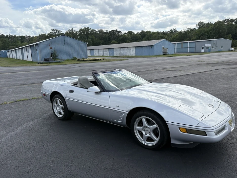 1996 Chevrolet Corvette C4 - Image 2 of 10