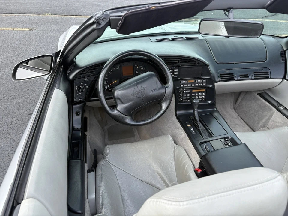 1996 Chevrolet Corvette C4 - Image 5 of 10