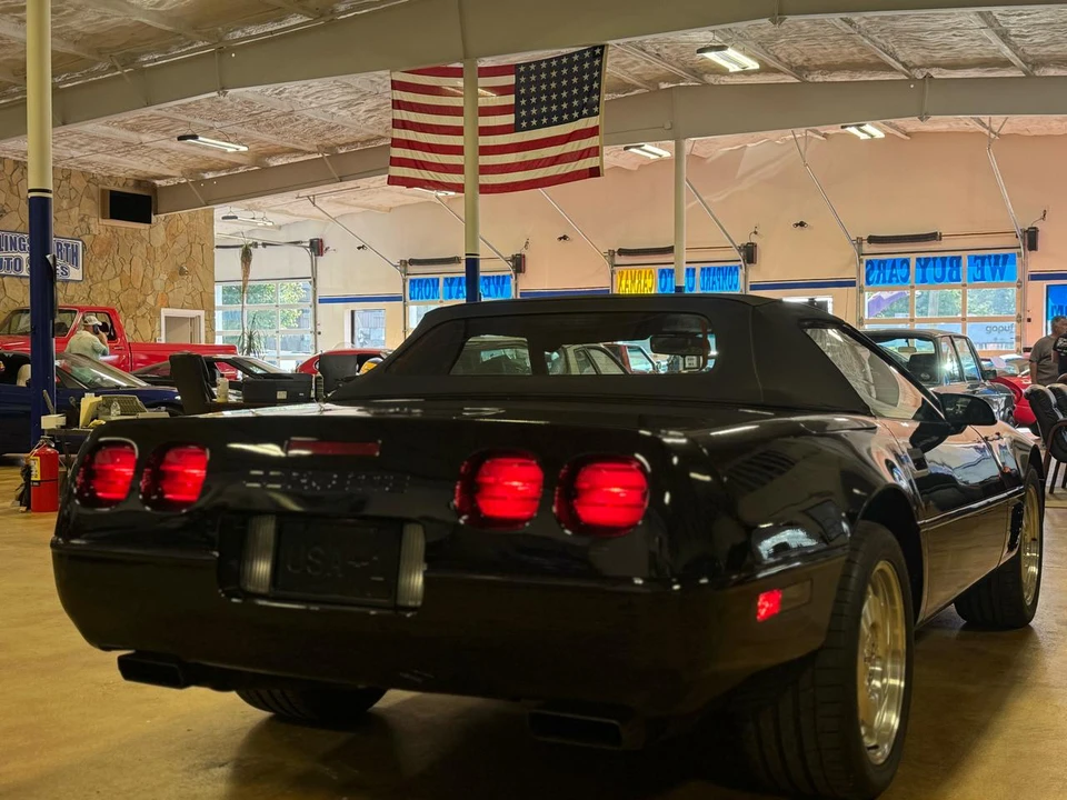 1996 Chevrolet Corvette C4 - Image 9 of 22