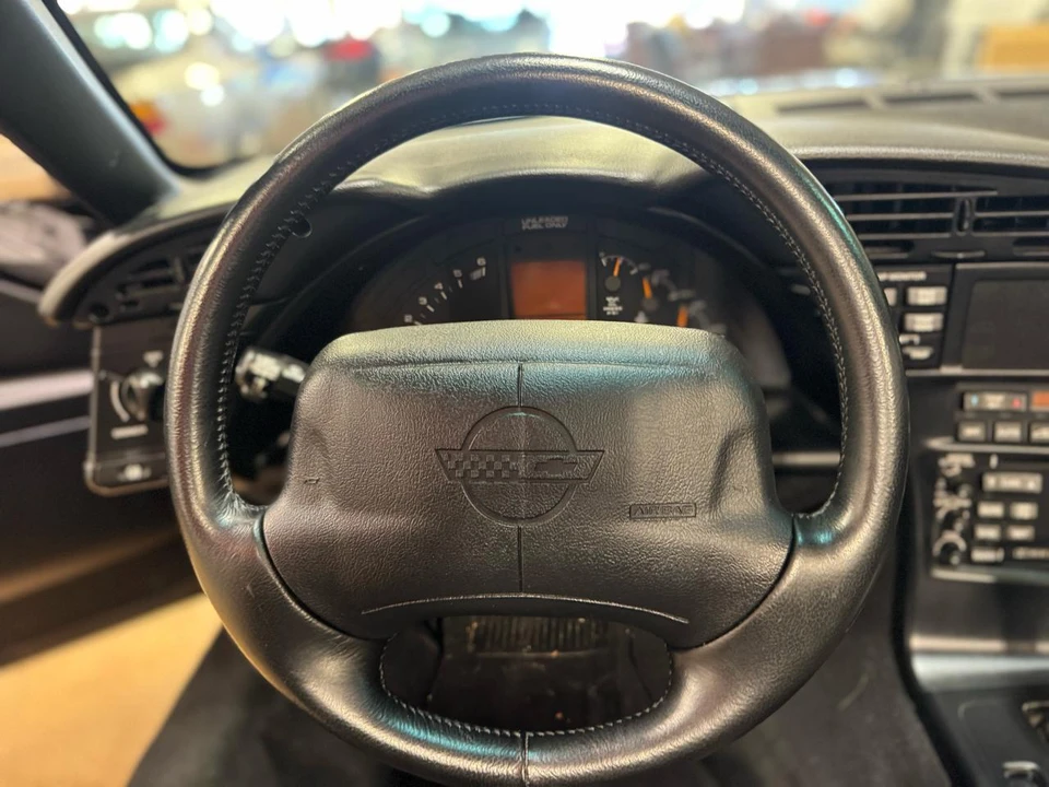 1996 Chevrolet Corvette C4 - Image 13 of 22