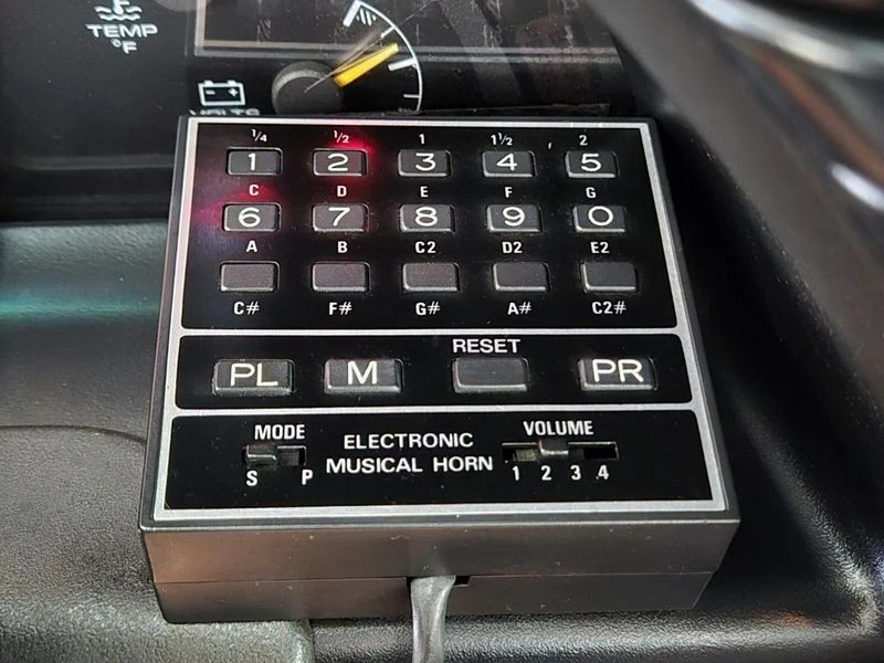 1996 Chevrolet Corvette C4 - Image 17 of 19
