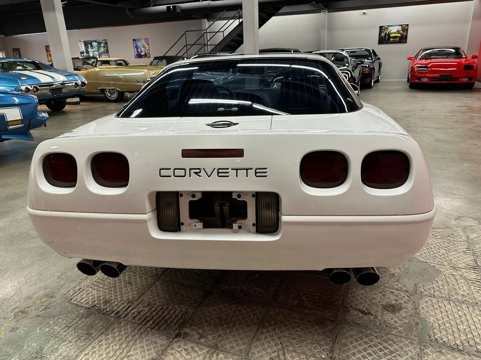 1996 Chevrolet Corvette C4 - Image 15 of 21