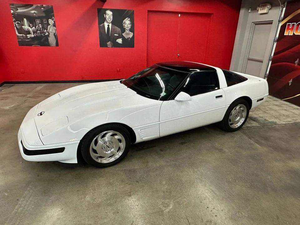 1996 Chevrolet - Image 21 of 31