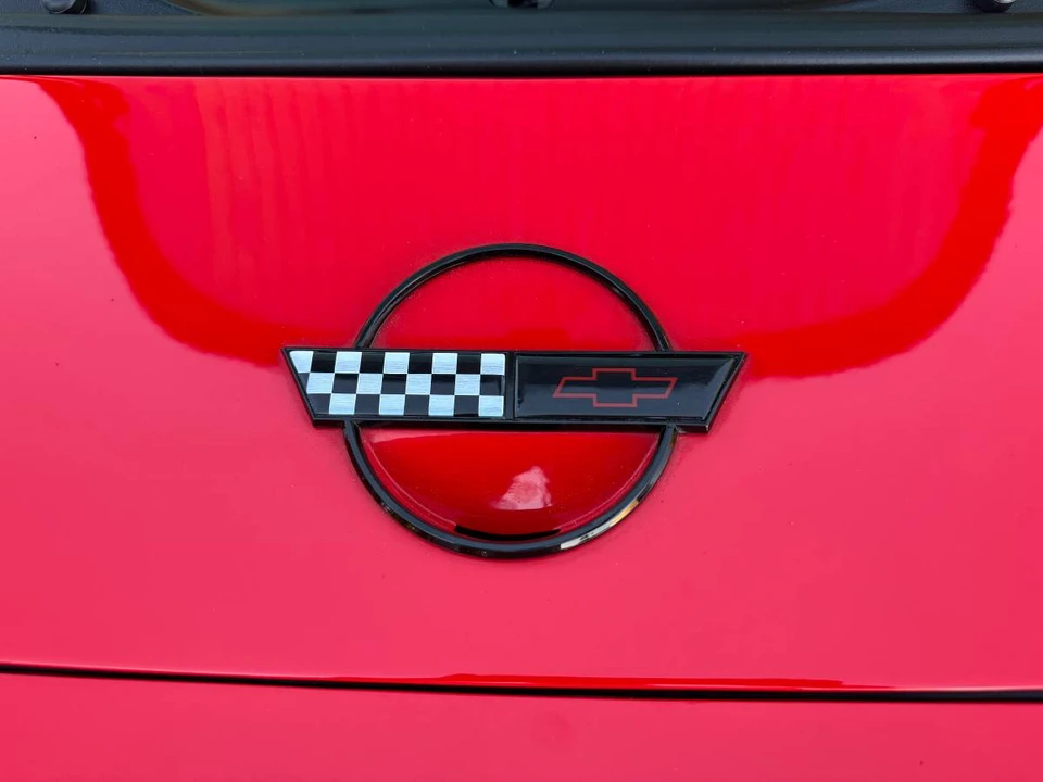 1996 Chevrolet Corvette C4 - Image 16 of 24