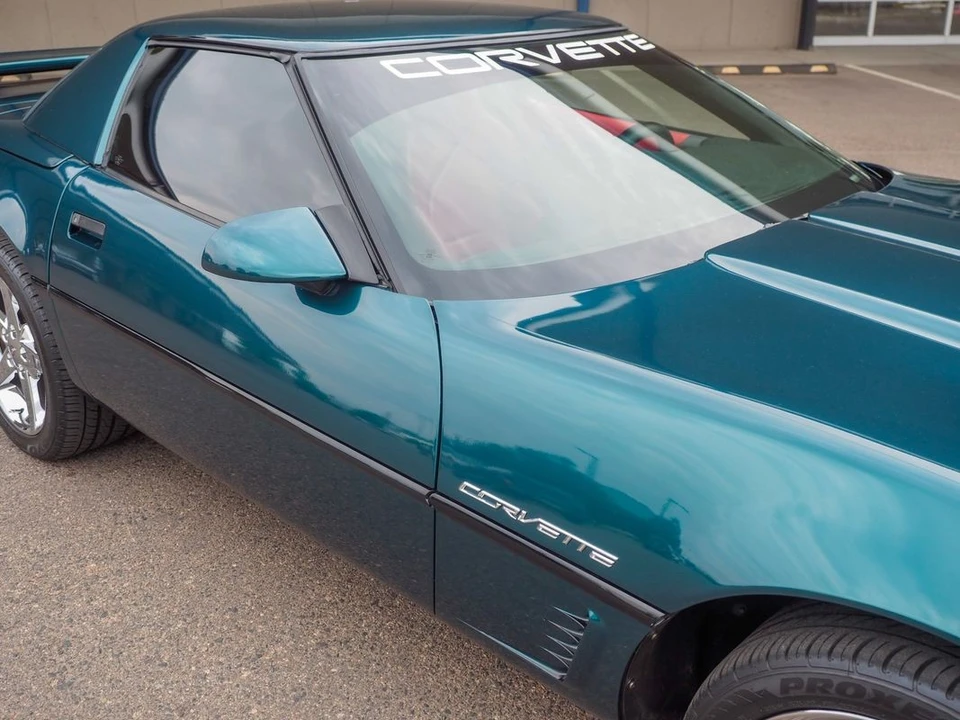 1996 Chevrolet - Image 16 of 31