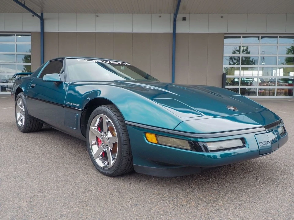 1996 Chevrolet - Image 19 of 31