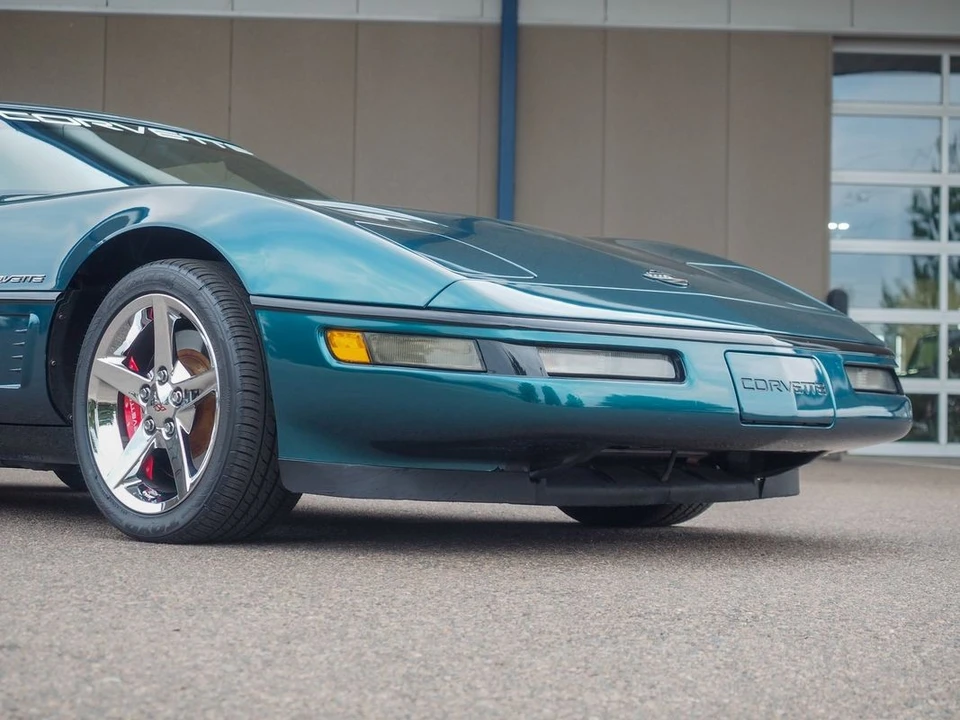 1996 Chevrolet - Image 4 of 31