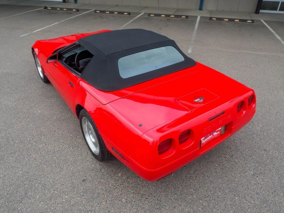 1996 Chevrolet Corvette C4 - Image 9 of 31