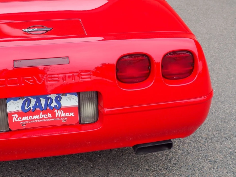 1996 Chevrolet Corvette C4 - Image 26 of 31