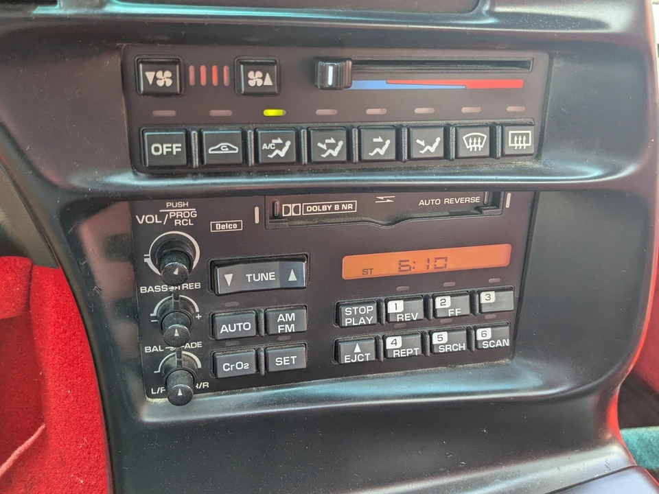 1996 Chevrolet Corvette C4 - Image 18 of 25
