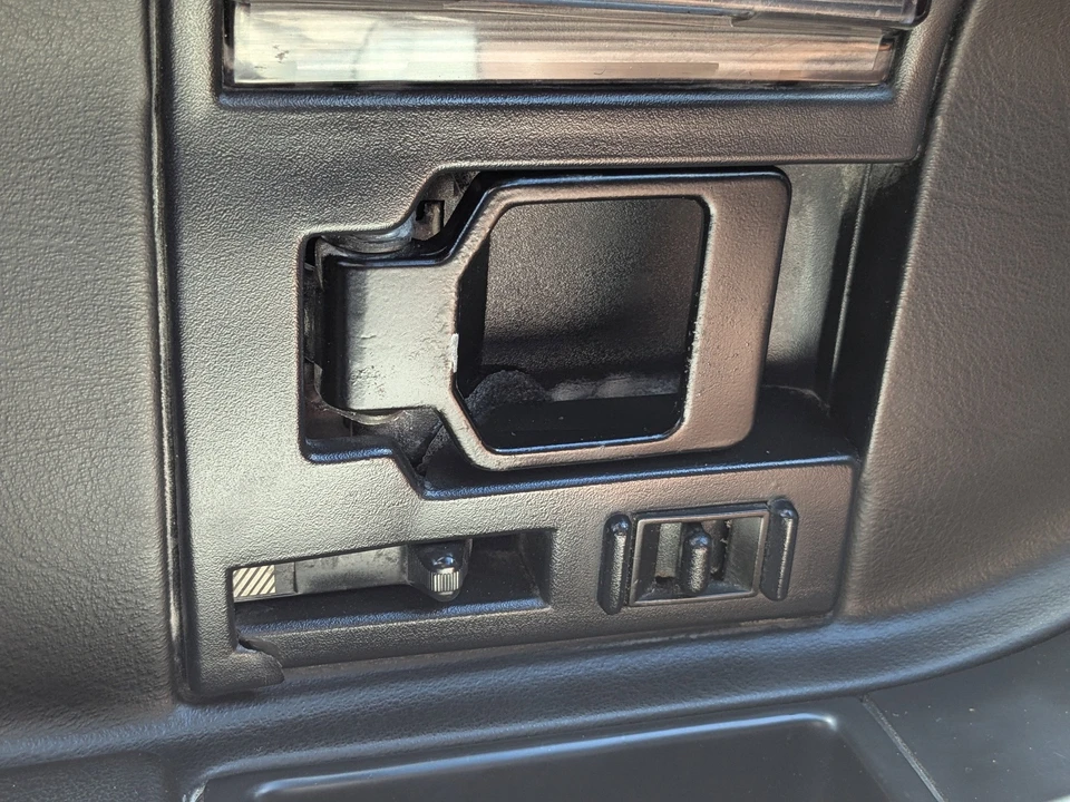 1996 Chevrolet Corvette C4 - Image 22 of 25