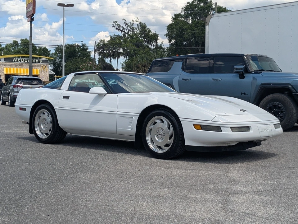 1996 Chevrolet Corvette C4 - Image 2 of 25