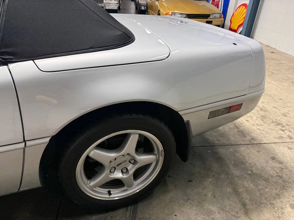 1996 Chevrolet Corvette C4 - Image 24 of 31