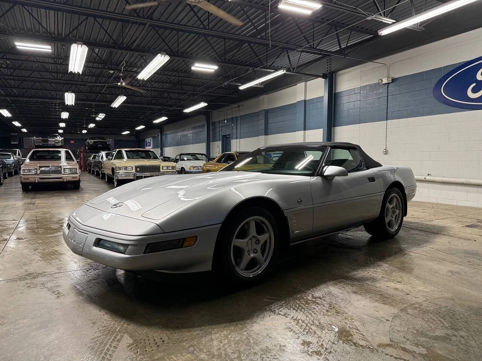 1996 Chevrolet Corvette C4 - Image 2 of 31