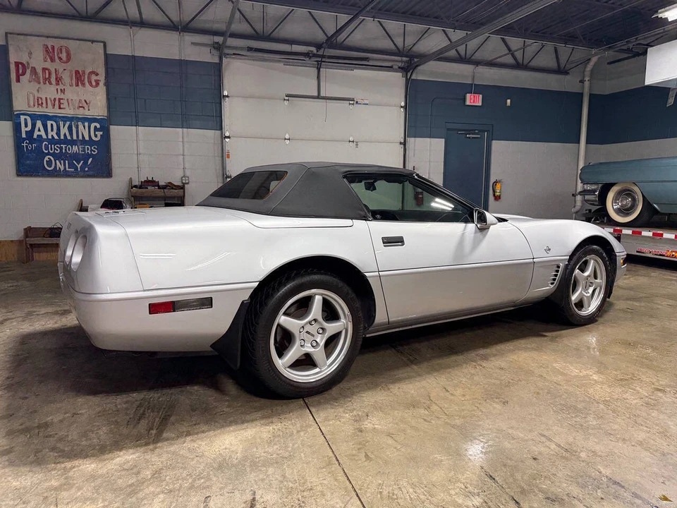 1996 Chevrolet Corvette C4 - Image 10 of 31
